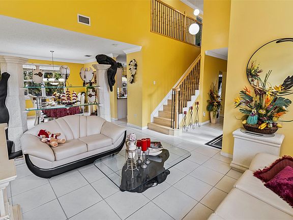 3rd image of 14221 N Royal Cove Circle