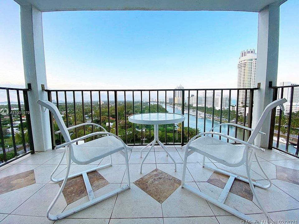 Gorgeous views from both balconies