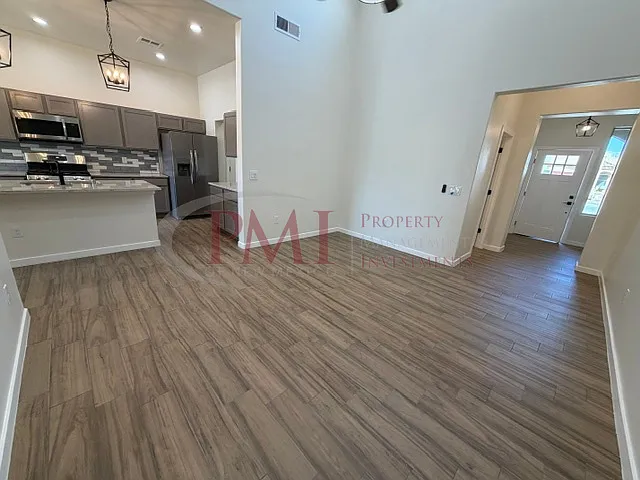 1323 Mission Nuevo Dr #C — Photo 7