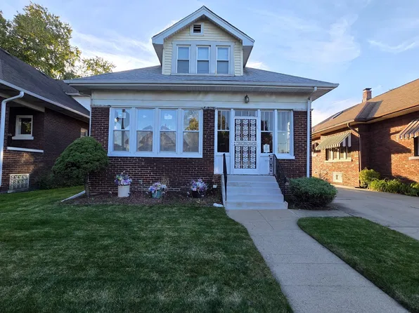 12622 Artesian Ave, Blue Island, IL 60406