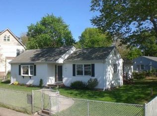 52 Maple Ave, Keansburg, NJ 07734