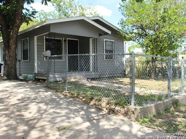 1st image of 2919 W Houston St