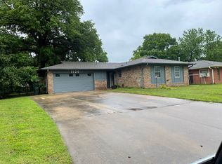 1120 W Will Rogers Ct, Claremore, OK 74017