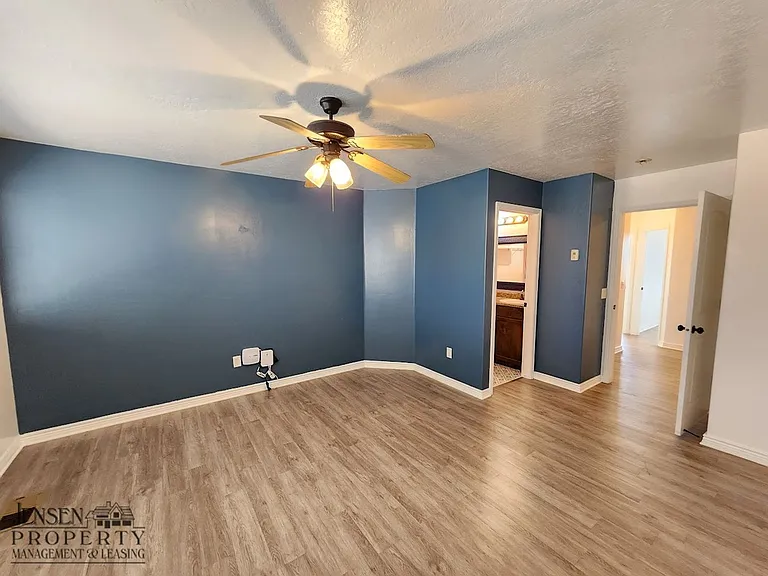1000 E Bluff View Dr #94 — Photo 23