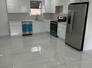 111 SW 8th Ct #2, Hallandale, FL 33009