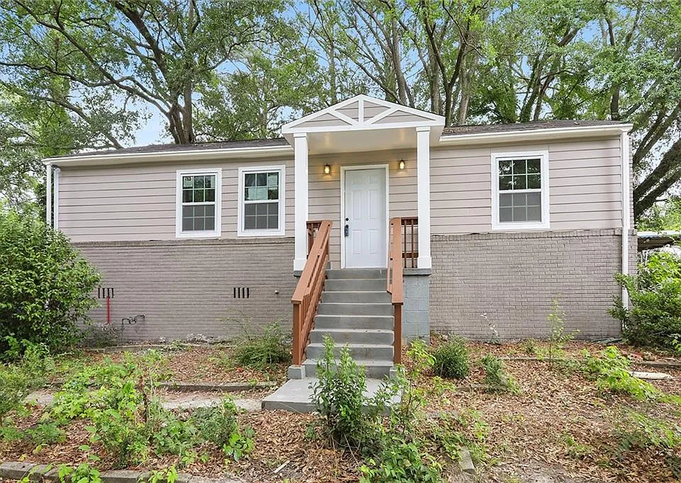 2157 Penelope St NW
