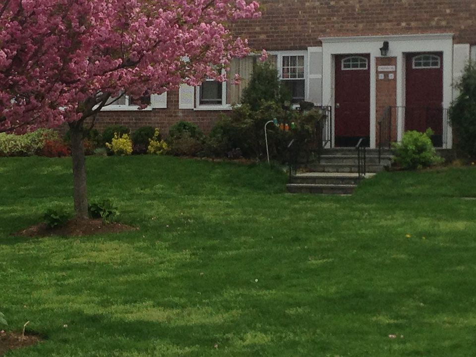 1st image of 11 Westview Ave APT 35-2