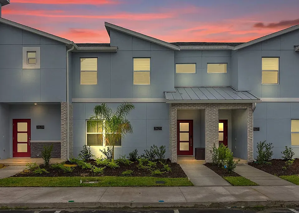 2625 Scrapbook St