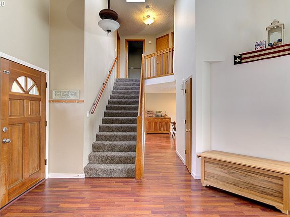 4th image of 8605 NE 110th Ave