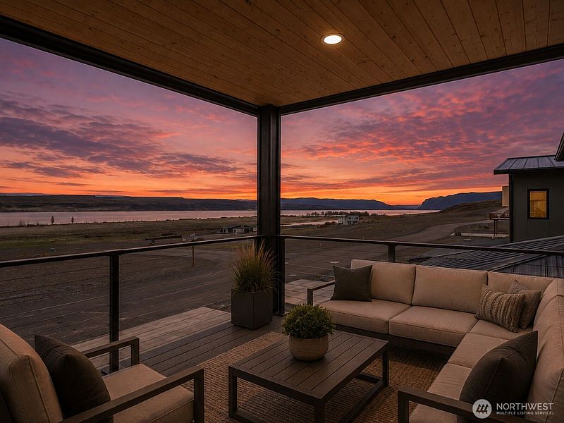 2nd image of 201 Bridgeview Drive