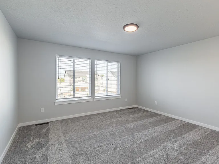 2640 N Silver Wolf Ave — Photo 26
