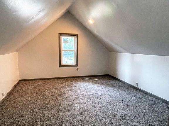 2nd image of 1213 W Market St