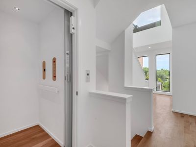 541 Little Channing Way, Nashville, TN, 37212