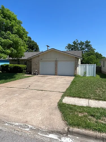 801 Cactus Dr Photo 1