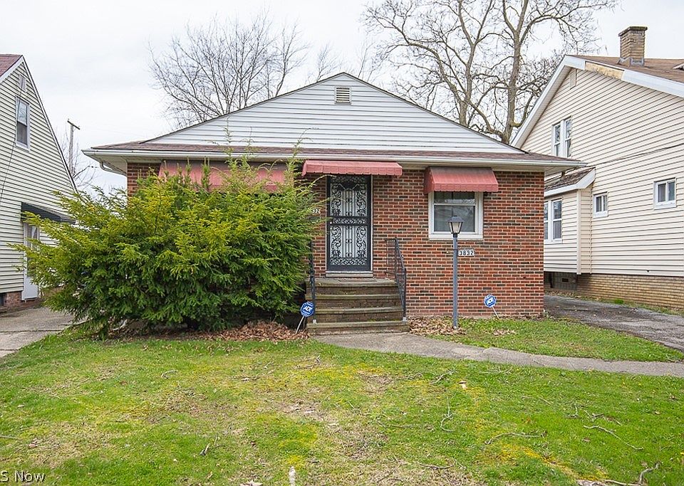 1st image of 3832 E 153rd St