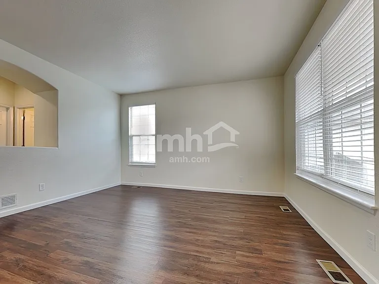 4960 S Malaya Way — Photo 6