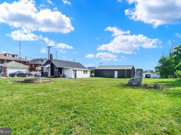 1221 W Heiges St, York, PA 17404