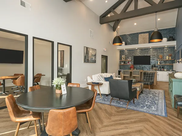 Paragon Luxury Apartments