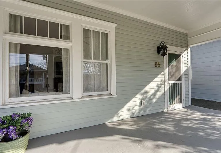 85 Waddell St NE — Photo 2