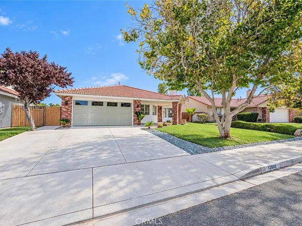 12609 Sunbird Ln, Victorville, CA 92392