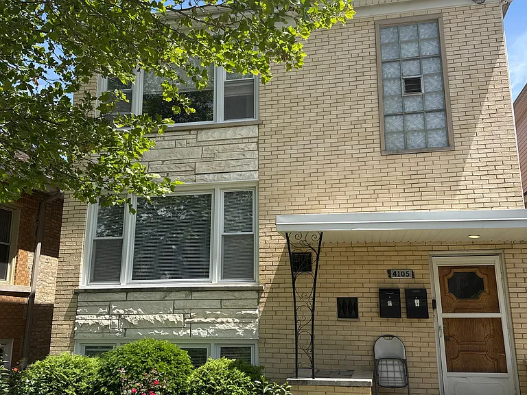 4105 N McVicker Ave #2 — Photo 13