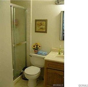 5th image of 1601 Greencastle Ave APT C