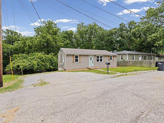 5th image of 2806 Terry Ln