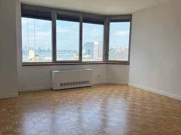 500 West 43rd Street 29-G image 3 of 9