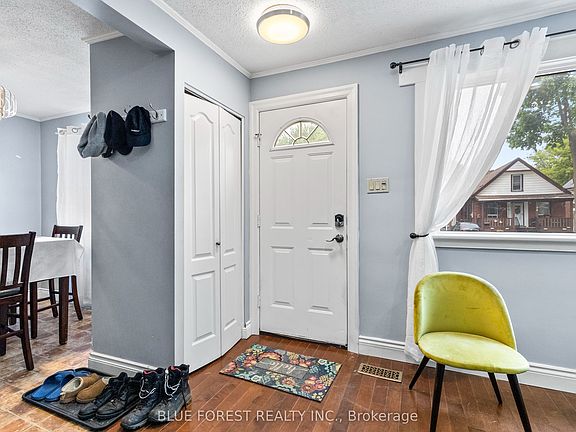 3rd image of 69 Connaught Ave