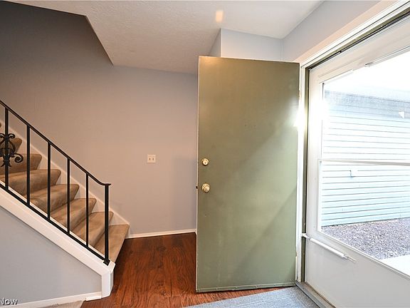 3rd image of 19252 Briarwood Ln #23