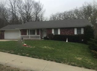 214 Eastland Dr, Jefferson City, MO 65101