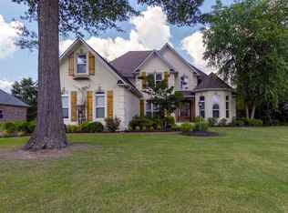 33 Flagstone Dr, Jackson, TN 38305