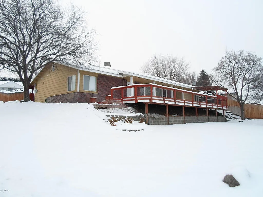 501 Sunrise Pl photo 1