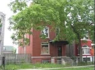 2949 W Walnut St, Chicago, IL 60612