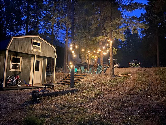 3rd image of 64 Kokanee Dr W