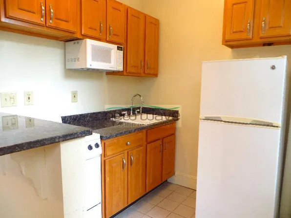19 Queensberry St, Boston, MA
