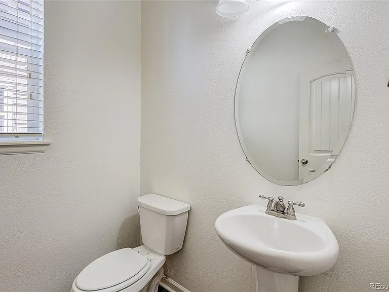12645 Fisher St — Photo 3