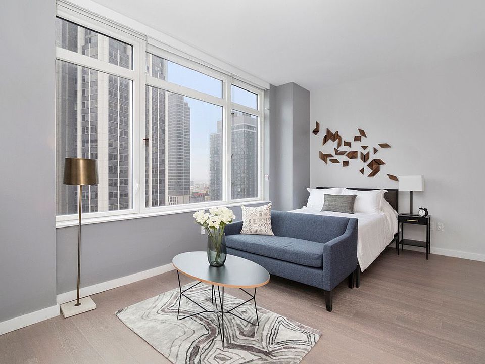 1st image of 42 W 33rd St APT 30F