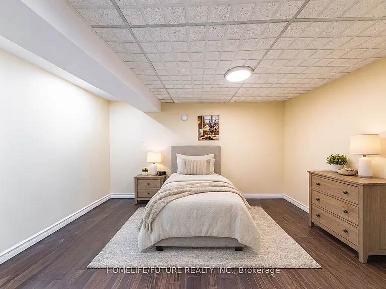 795 Bermuda Ave #BASEMENT — Photo 6