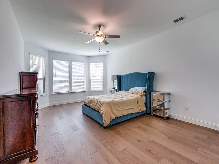 1701 Rain Lily St — Photo 12