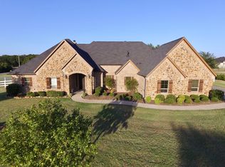 10301 Reata Estates Dr, Mansfield, TX 76063