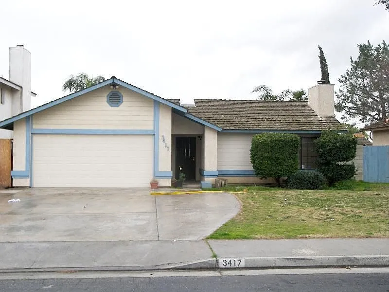 3417 Ridgemont St photo 1