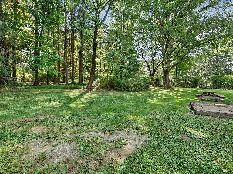 91 Sleepy Valley Rd — Photo 26