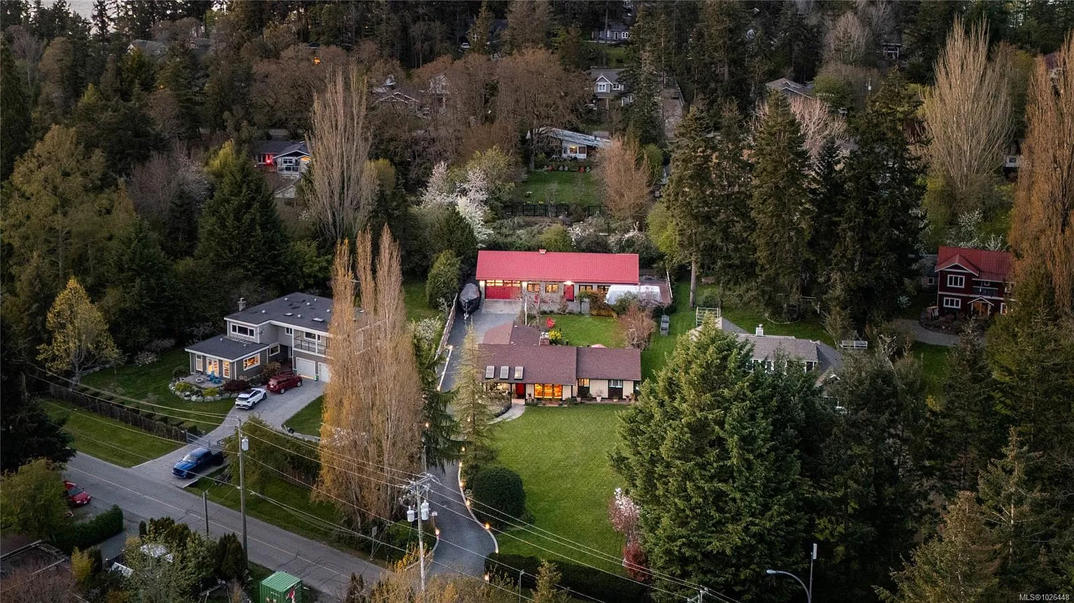 10807 Madrona Dr photo 1