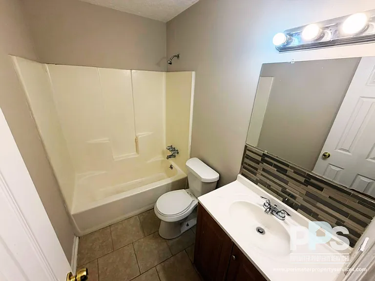 4852 Lost Colony Ct — Photo 3