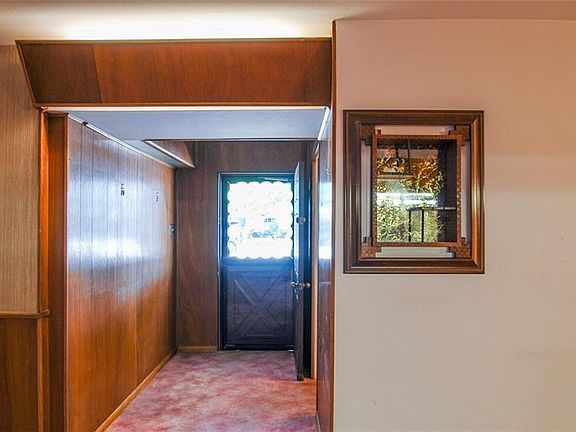 4th image of 3100 Gourd St