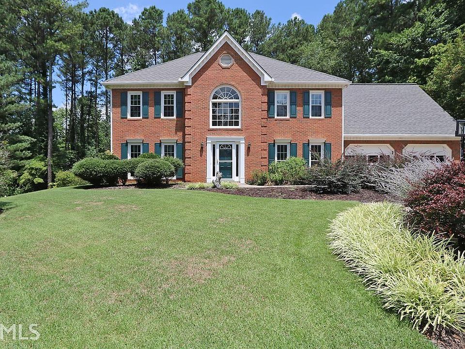 2nd image of 5712 Brynwood Cir NW