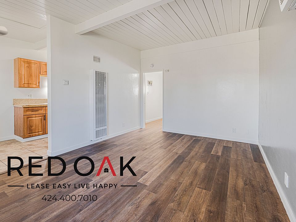 1st image of 515 S Stewart Dr #8