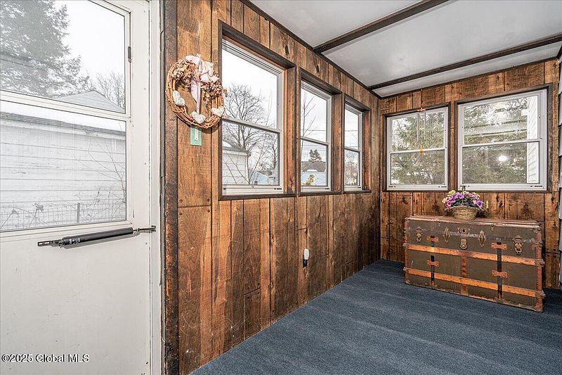3rd image of 19 Shirley Drive