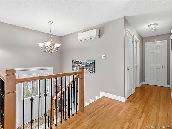 3rd image of 236 Chapelle St